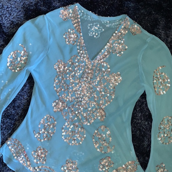 Sequinned chiffon blouse - Picture 2 of 5